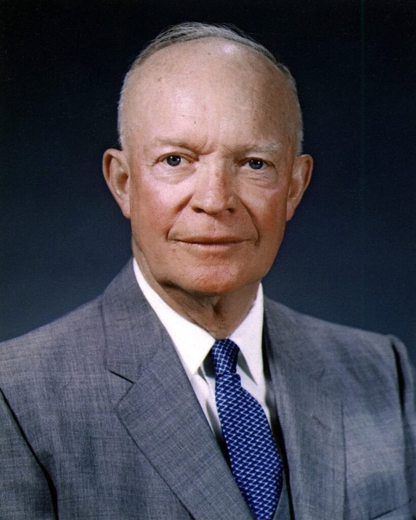 Portrait officiel du président Eisenhower, photographié aussi par Richard Avedon
